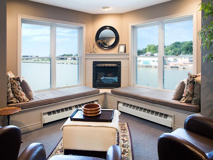 Inn On The Harbour And Telegraph House Port Stanley Exteriör bild
